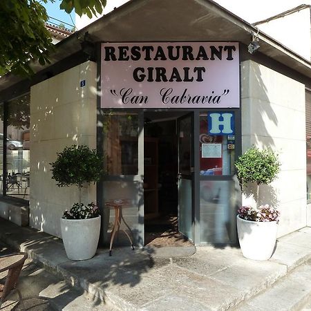 ホテルRestaurant Fonda Giralt Amer エクステリア 写真