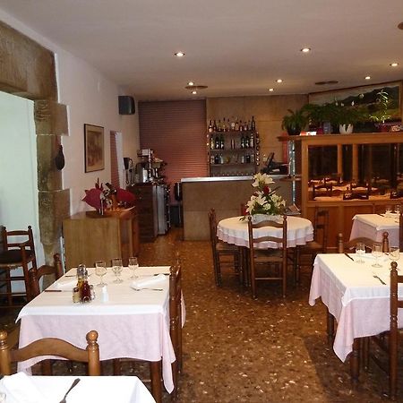 ホテルRestaurant Fonda Giralt Amer エクステリア 写真