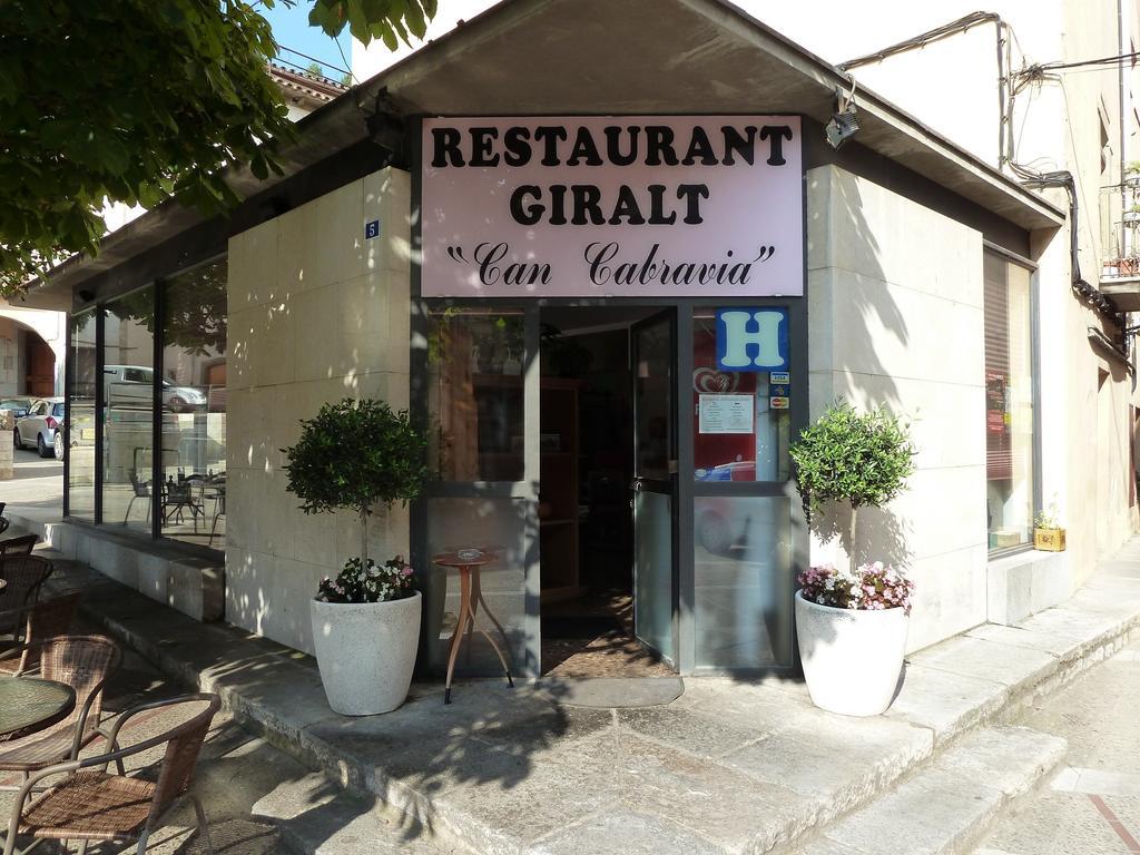 ホテルRestaurant Fonda Giralt Amer エクステリア 写真